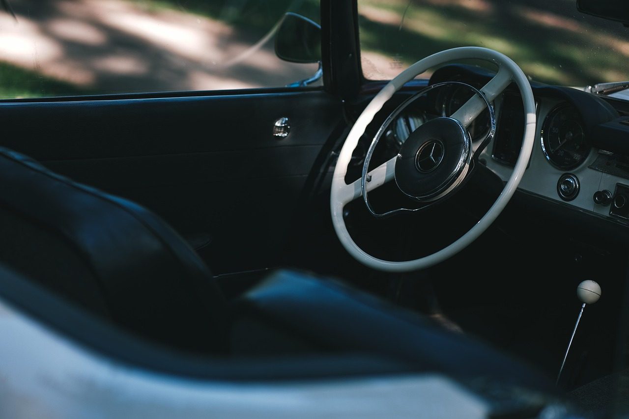 Car suffering cabin heat-soak in an Aventura parking lot — AC struggling in Florida heat